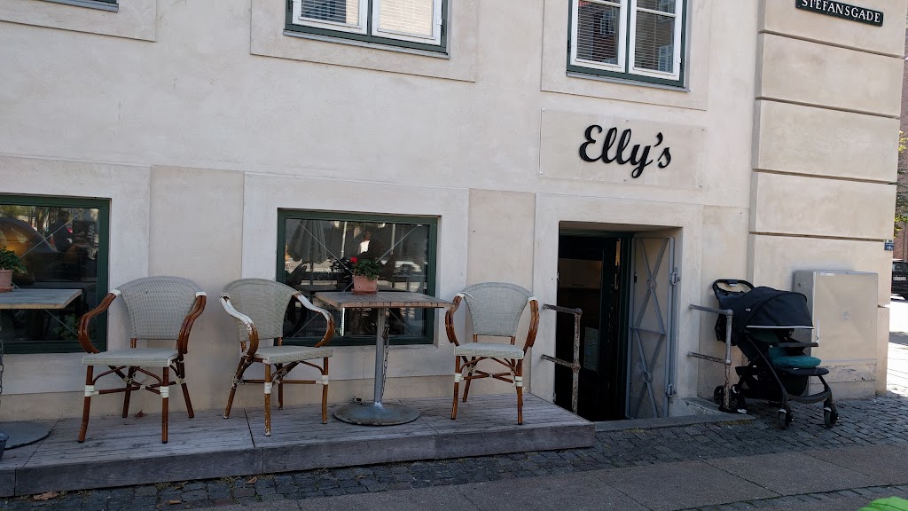 ellys-kaffebar-5.jpeg