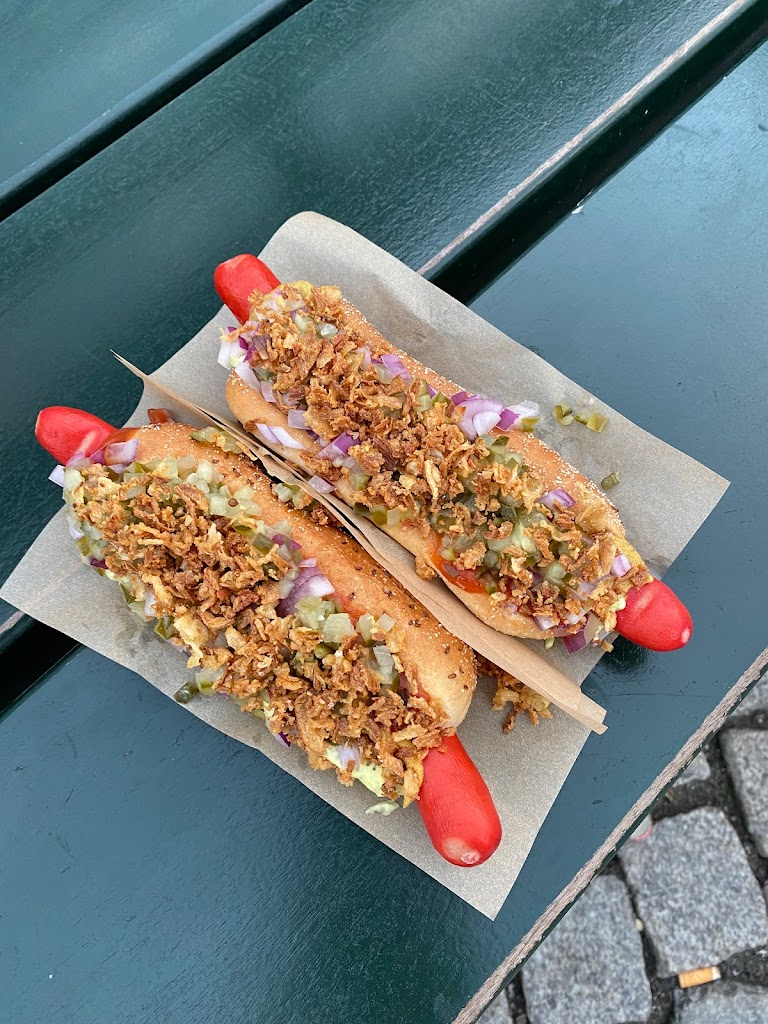 copenhagen-hotdog-deli-16.jpeg