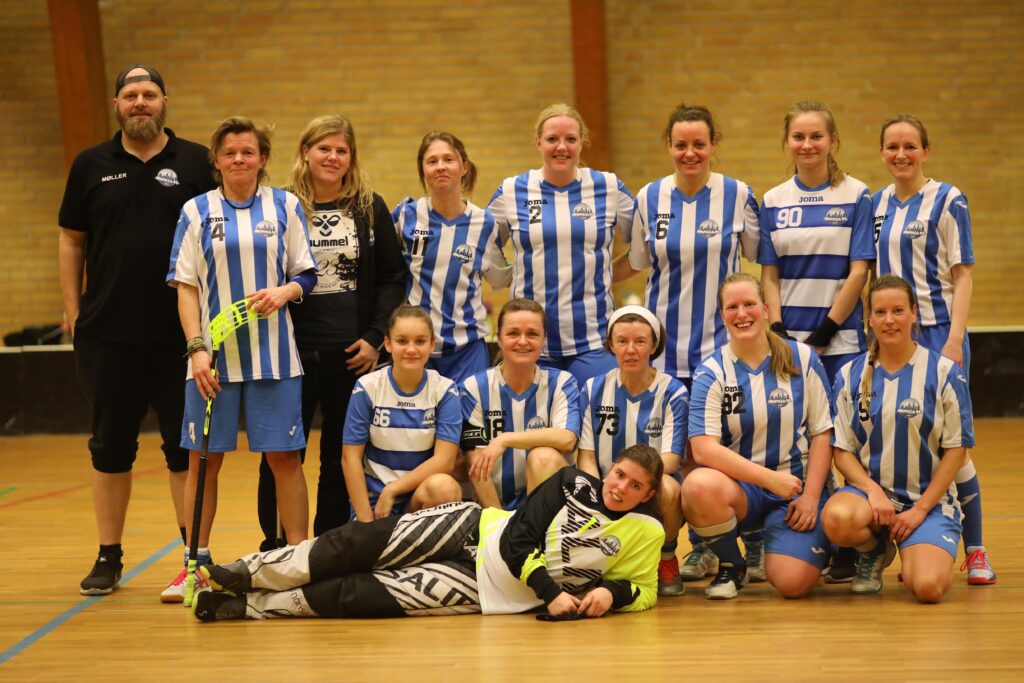 hafnia-floorball-club-0.jpeg