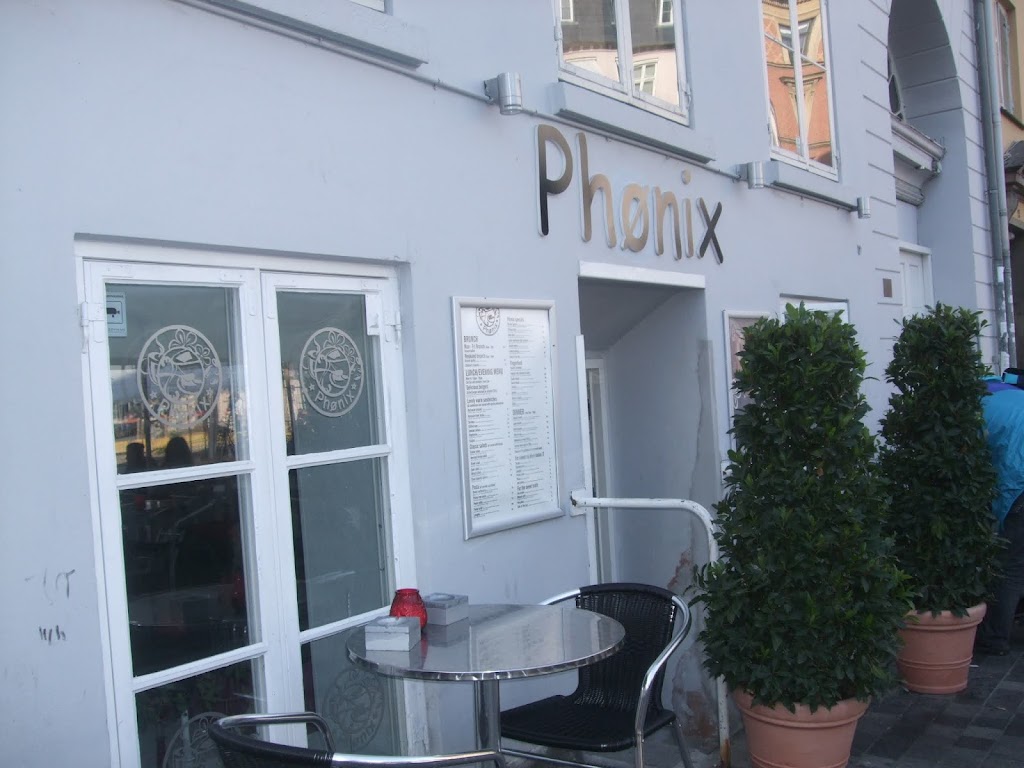 phonix-cafe-restaurant-18.jpeg