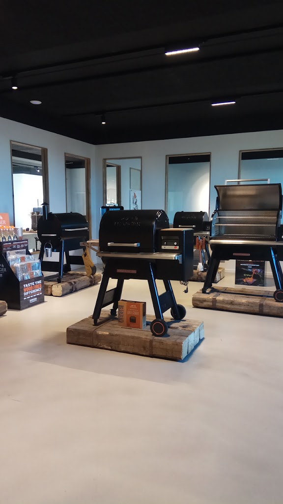 traeger-grills-europe-hq-2.jpeg