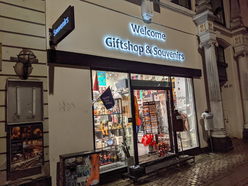 welcome-giftshop-souvenirs-11.jpeg