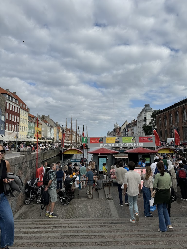 gammelholm-copenhagen-15.jpeg