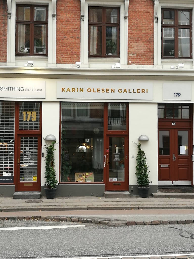 karin-olesen-gallery-3.jpeg