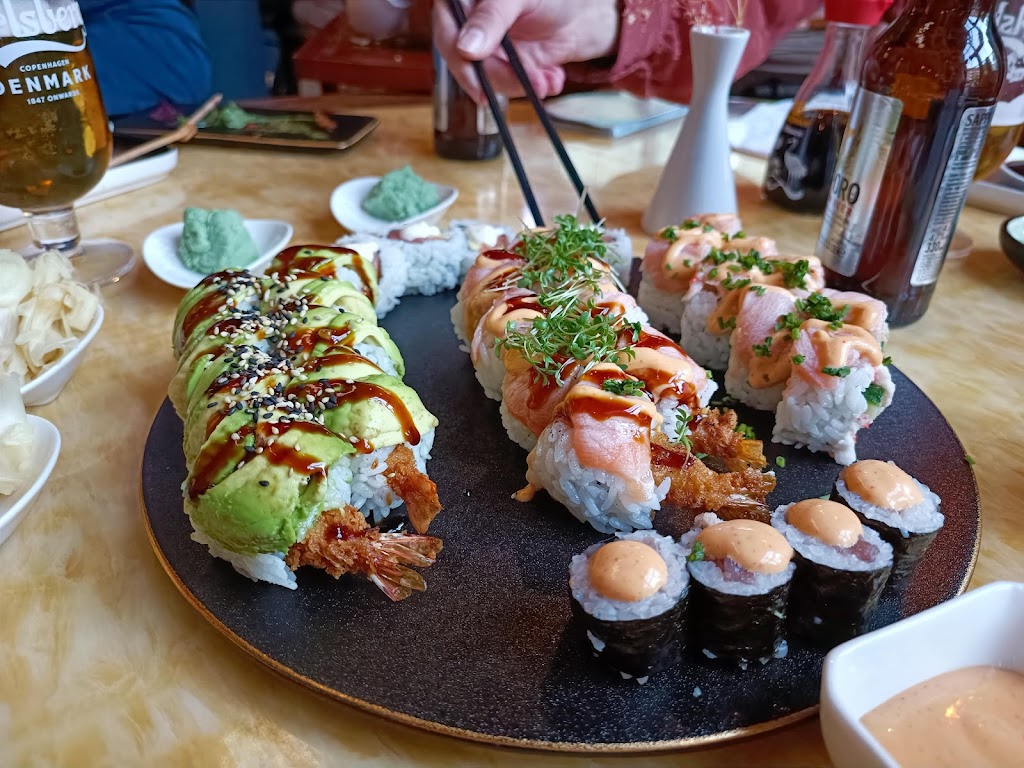 kazumi-sushi-8.jpeg