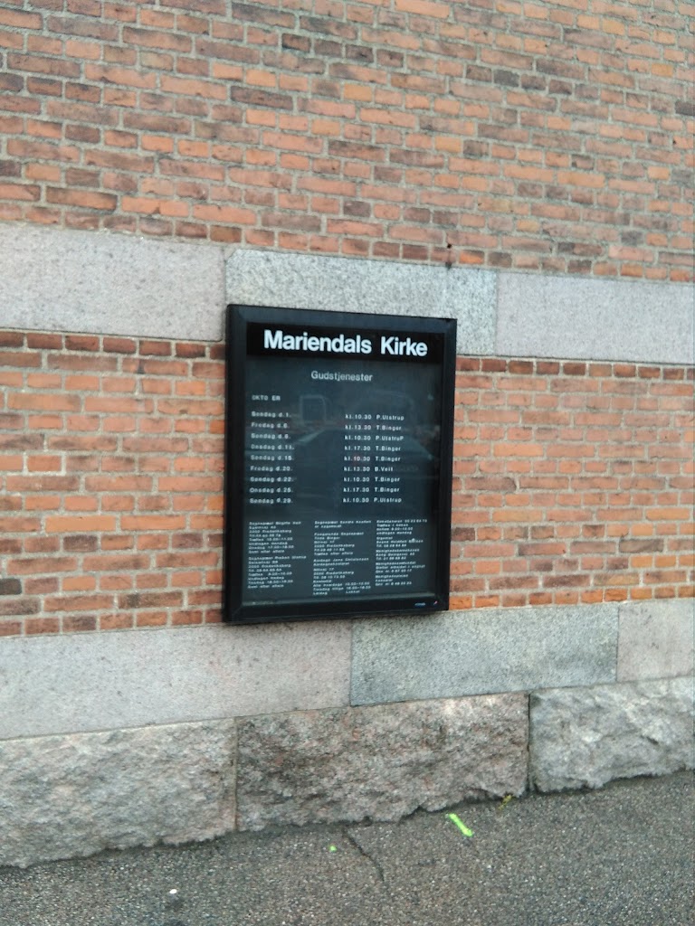 mariendals-kirke-17.jpeg