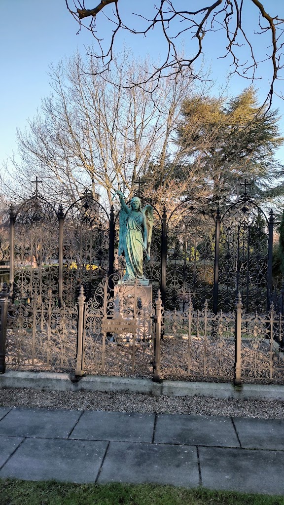 solbjerg-park-cemetery-12.jpeg