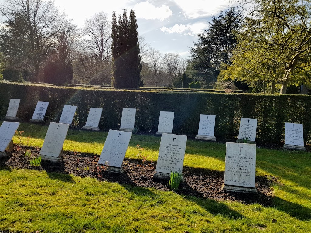 solbjerg-park-cemetery-13.jpeg