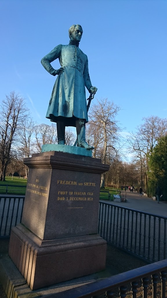 statue-af-frederik-vi-18.jpeg