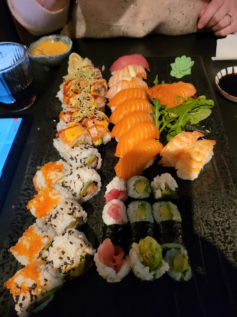 sushi-factory-0.jpeg