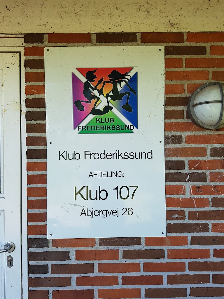 klub-107-0.jpeg