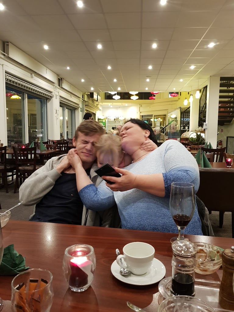 lillys-smorrebrod-og-familie-restaurant-10.jpeg