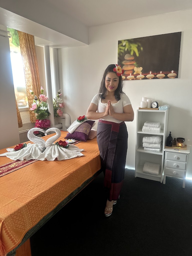 zurin-spa-chaba-prai-thai-massage-10.jpeg