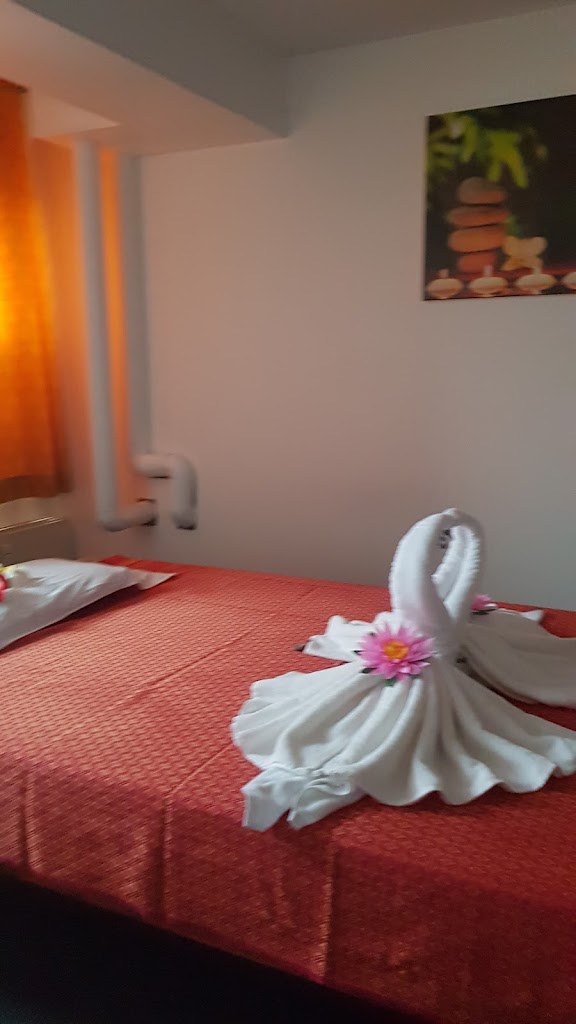 zurin-spa-chaba-prai-thai-massage-18.jpeg