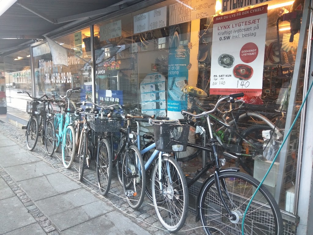 roskilde-station-bicycles-0.jpeg