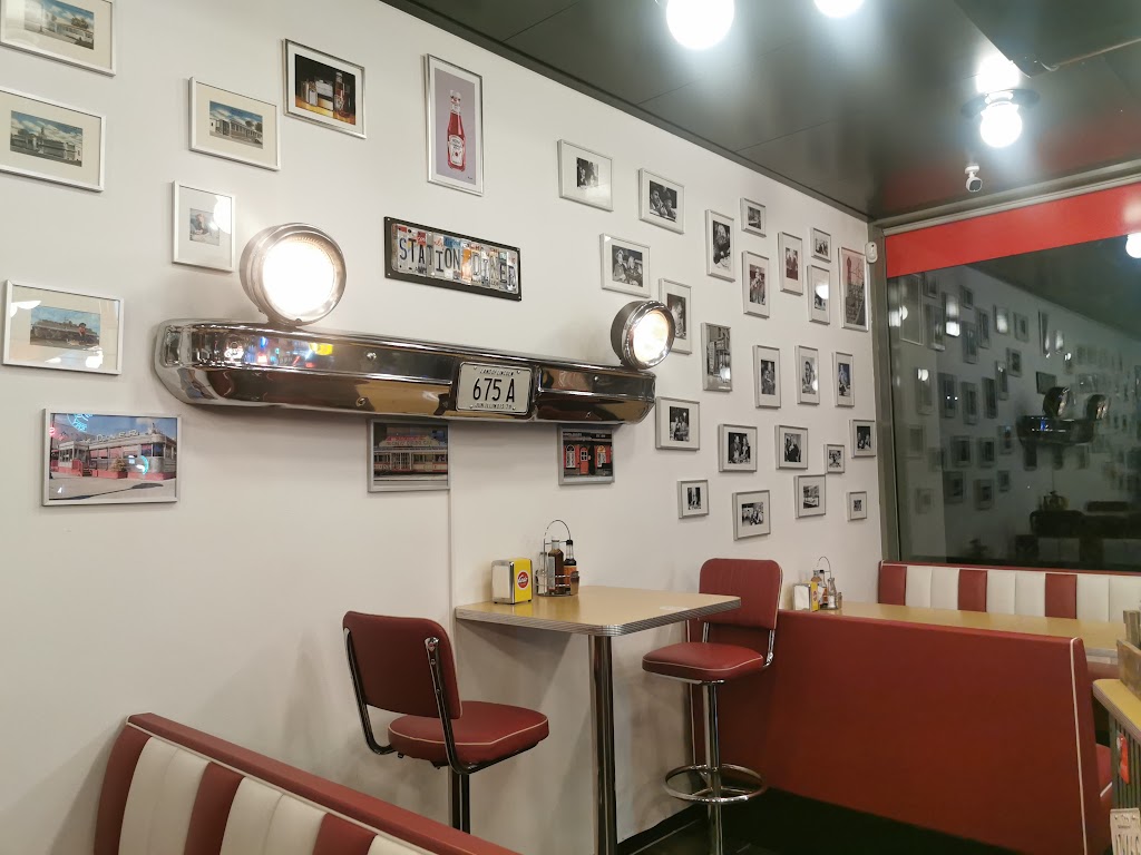 station-diner-8.jpeg