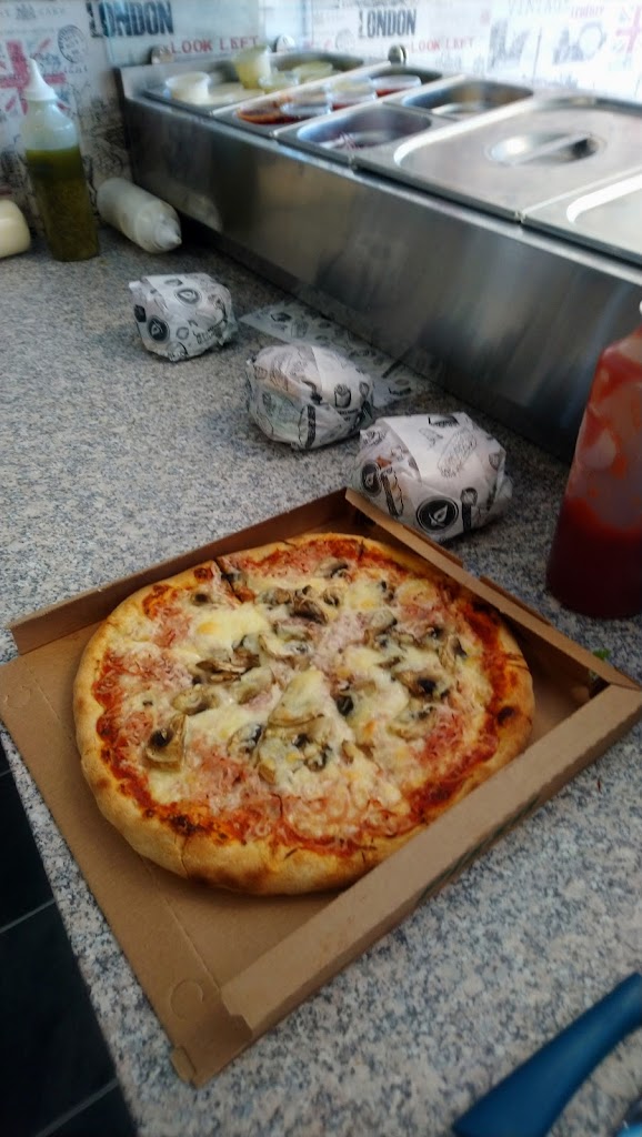 pizza-kebab-huset-4.jpeg