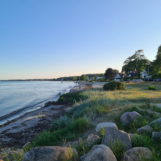 Snekkersten havnemole badebro