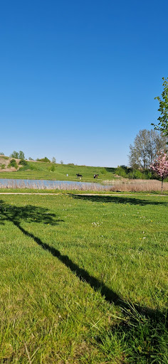 Ølstykke bypark - Bebyggelsen Søhøj Park ligger nord for byparken, fjern ALT med Søhøj også naturlegeplasen