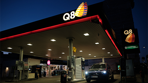 Q8 Service Station