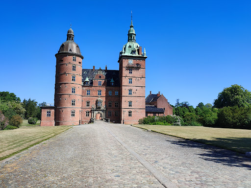 Vallø Castle