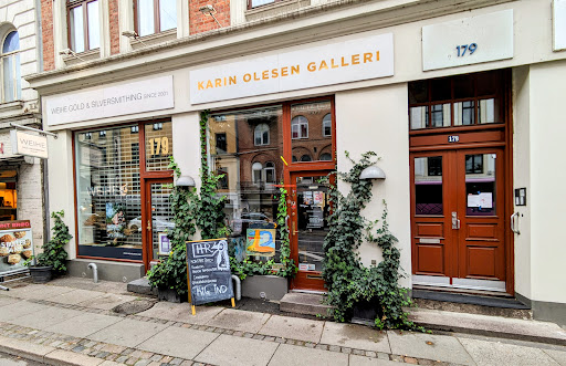 KARIN OLESEN GALLERY