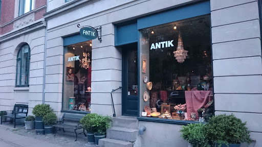 Øbro Antik v/Aicha Rydeng